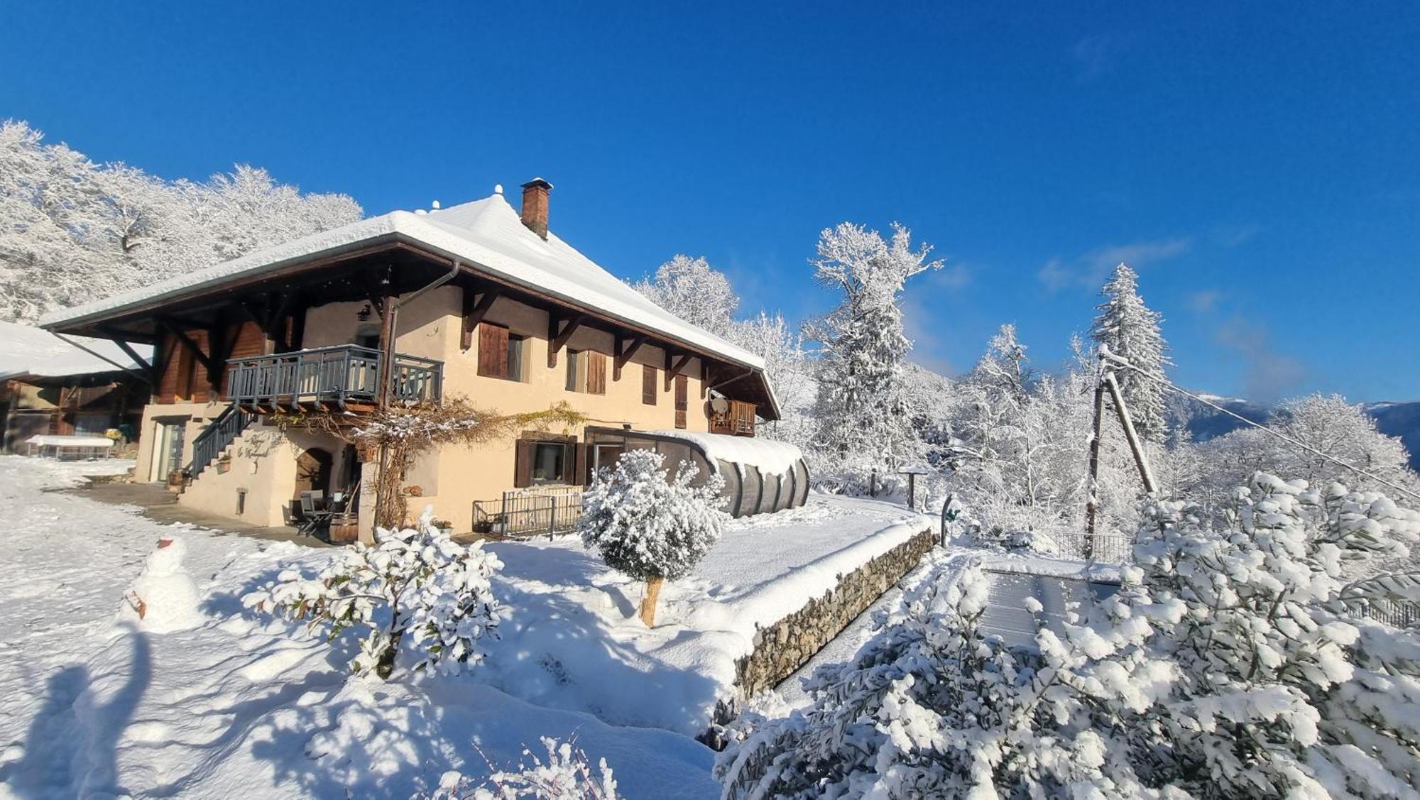 Le Refuge Du Montagnard Bed and Breakfast Marthod Eksteriør billede